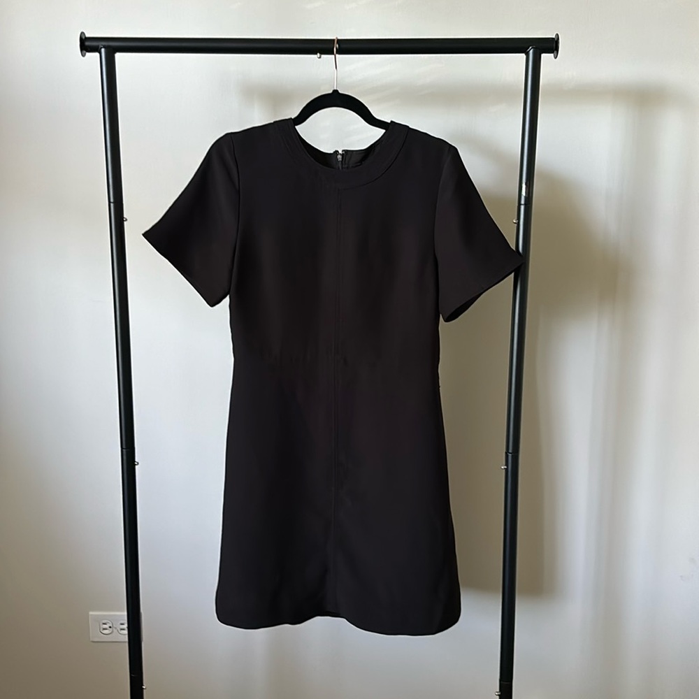 Banana Republic Mini Black Dress Short Sleeve Office Work Size 6
